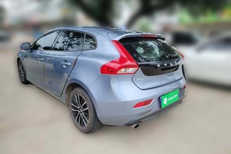 Used Volvo V40 2018 T3 Zhiyi Edition Rear Left 45 Deg