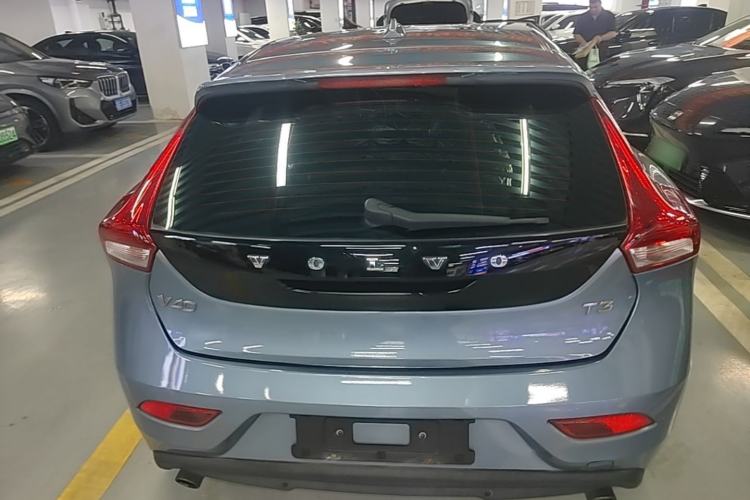 Used Volvo V40 2018 T3 Zhiyi Edition Rear