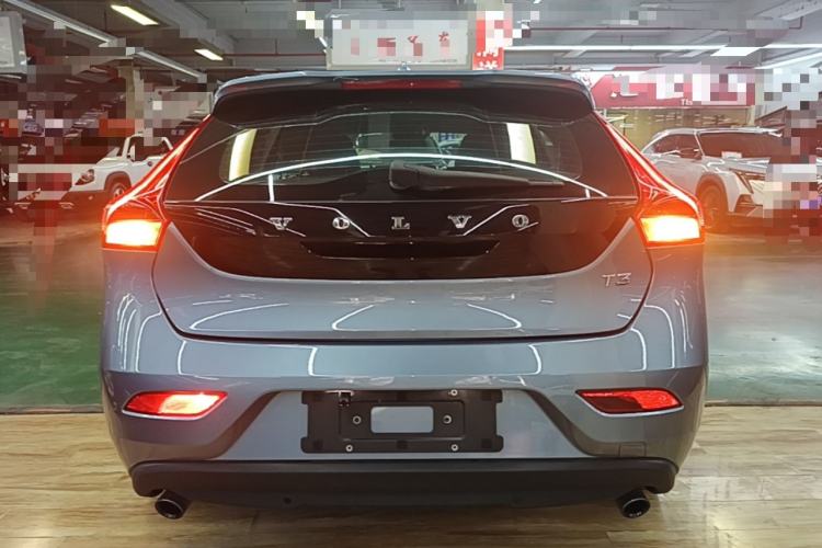 Used Volvo V40 2018 T3 Zhiyi Edition Rear