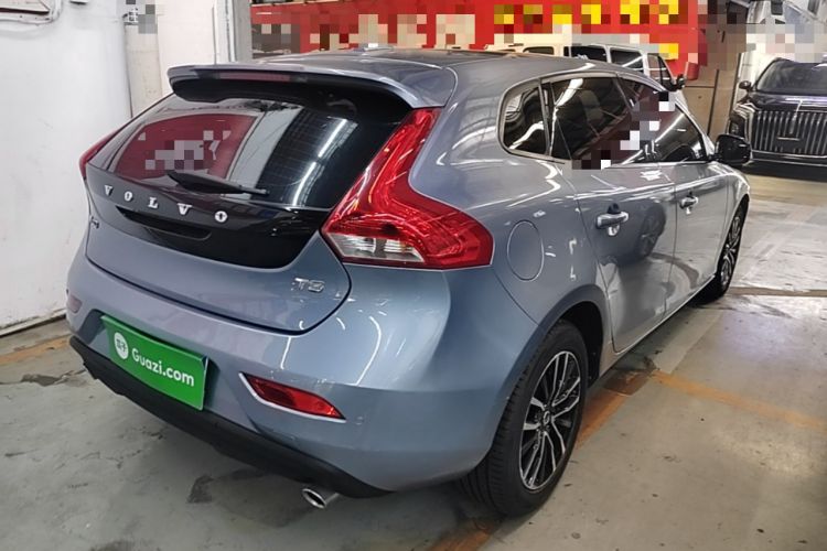 Used Volvo V40 2018 T3 Zhiyi Edition Rear Right 45 Deg