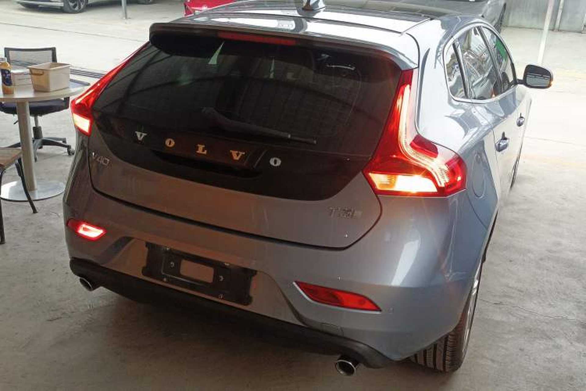 Used Volvo V40 2018 T3 Zhiya Edition Rear Right 45 Deg
