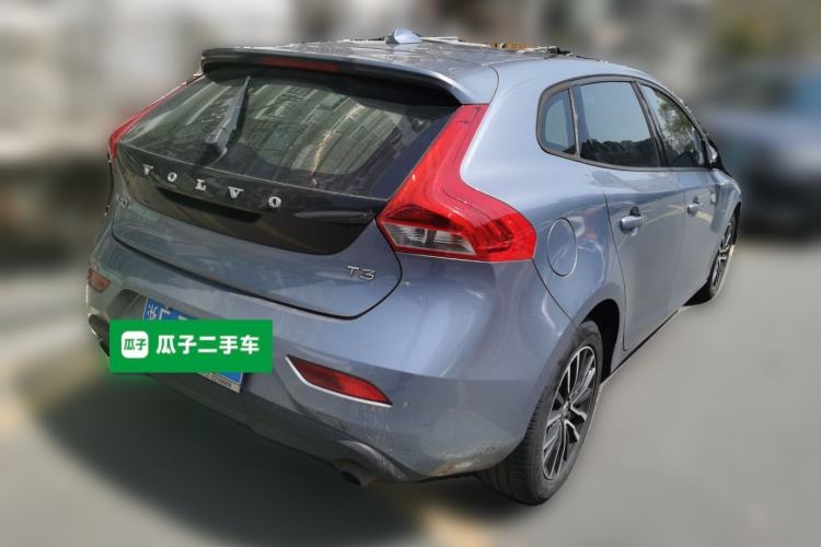 Used Volvo V40 2018 T3 Zhiyi Edition Rear Right 45 Deg