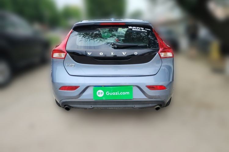Used Volvo V40 2018 T3 Zhiyi Edition Rear
