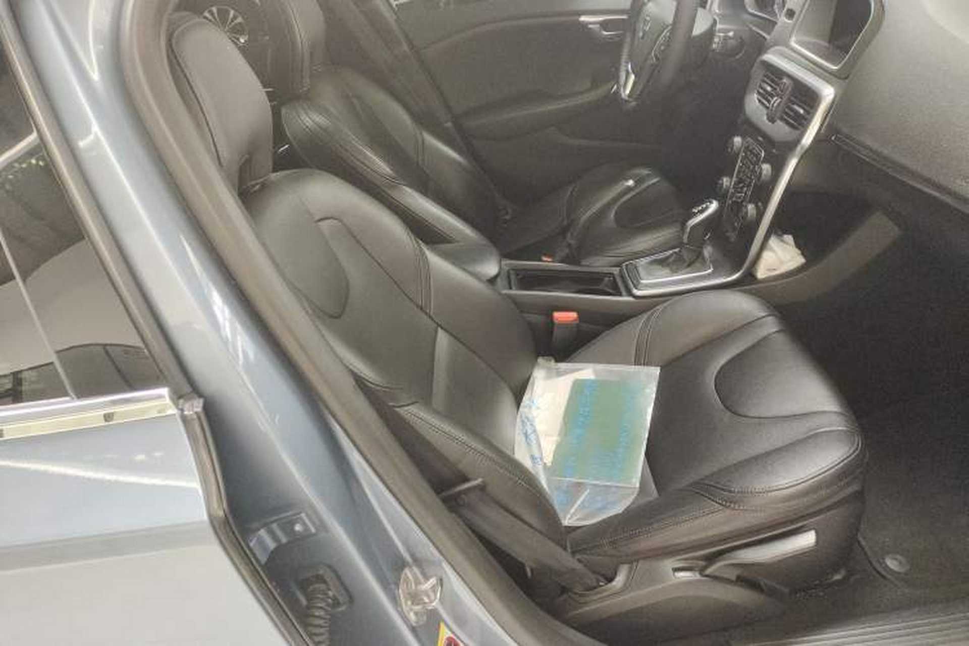 Used Volvo V40 2018 T3 Zhiyi Edition Right Front Seat