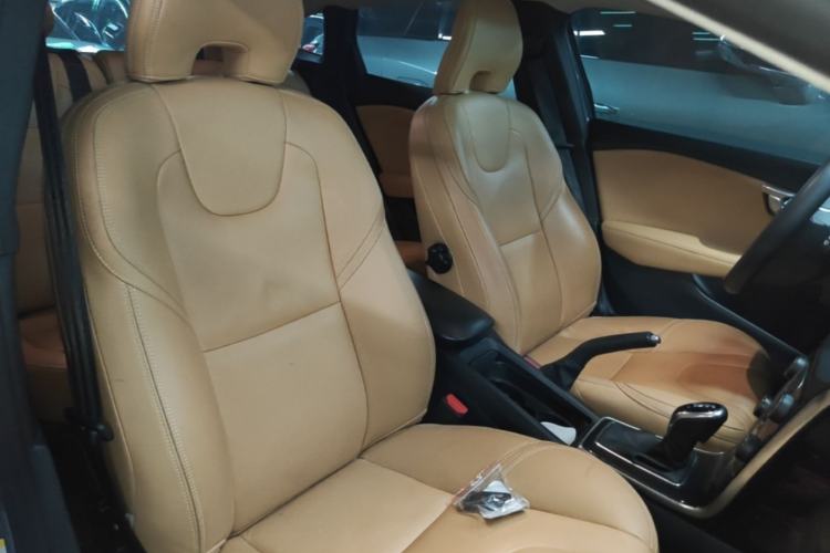 Used Volvo V40 2018 T3 Zhiyi Edition Right Front Seat