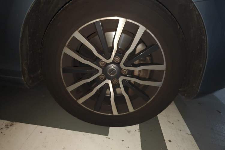 Used Volvo V40 2018 T3 Zhiyi Edition Right Front Wheel Hub