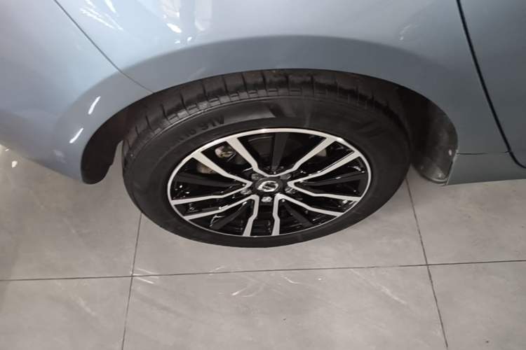 Used Volvo V40 2018 T3 Zhiyi Edition Right Rear Wheel Hub