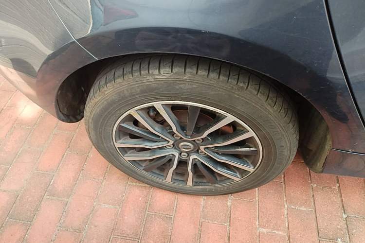 Used Volvo V40 2018 T3 Zhiyi Edition Right Rear Wheel Hub