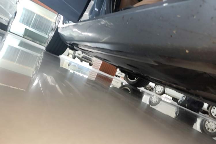 Used Volvo V40 2018 T3 Zhiya Edition Right Side Sill