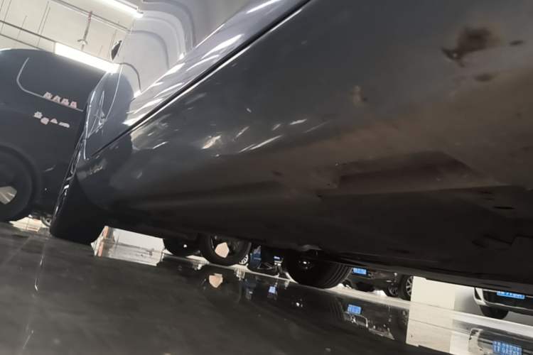 Used Volvo V40 2018 T3 Zhiyi Edition Right Side Sill