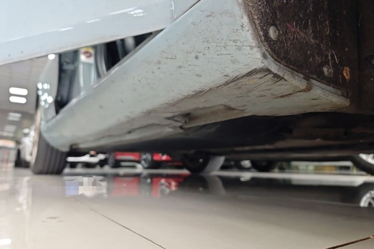 Used Volvo V40 2018 T3 Zhiya Edition Right Side Sill