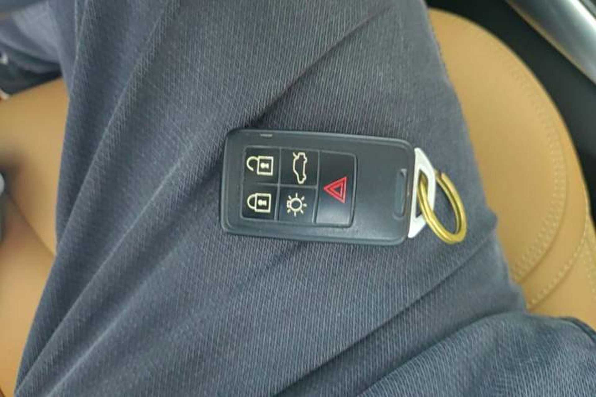 Used Volvo V40 2018 T3 Zhiyi Edition Vehicle Key