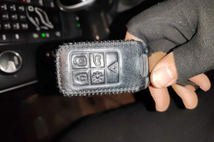 Used Volvo V40 2018 T3 Zhiyi Edition Vehicle Key