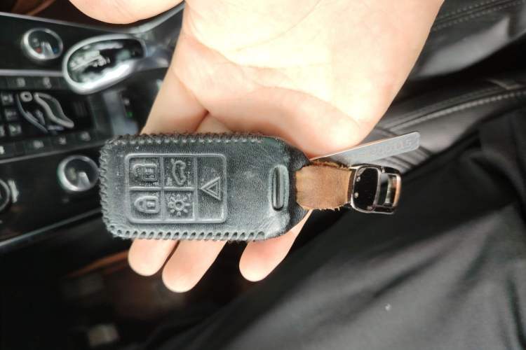 Used Volvo V40 2018 T3 Zhiyi Edition Vehicle Key