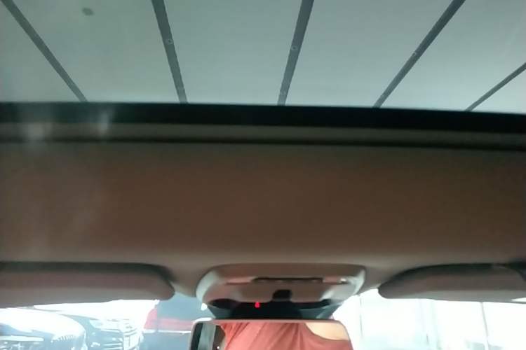 Used Volvo V40 2018 T3 Zhiyi Edition Headliner