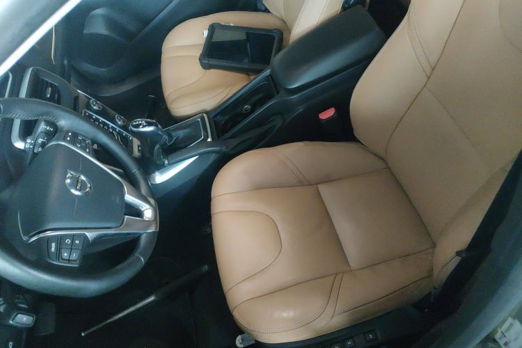 Used Volvo V40 2018 T3 Zhiyi Edition Left Front Seat