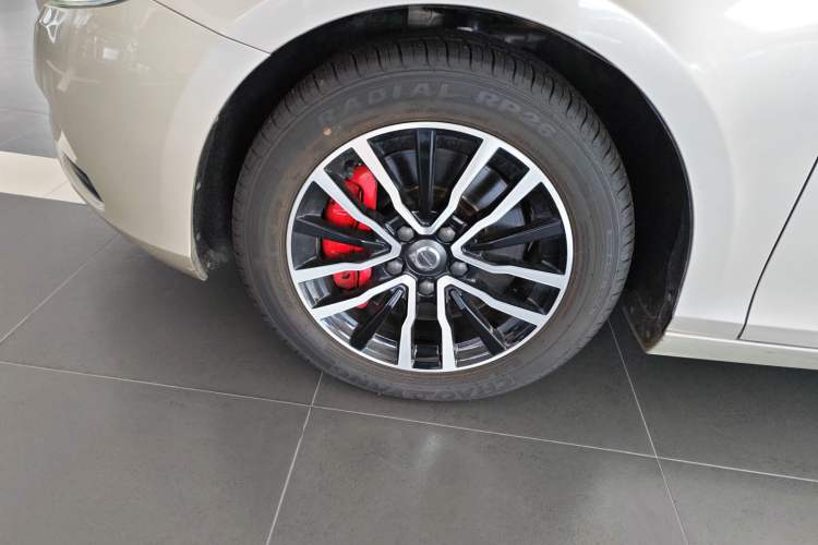 Used Volvo V40 2018 T3 Zhiyi Edition Left Front Wheel Hub