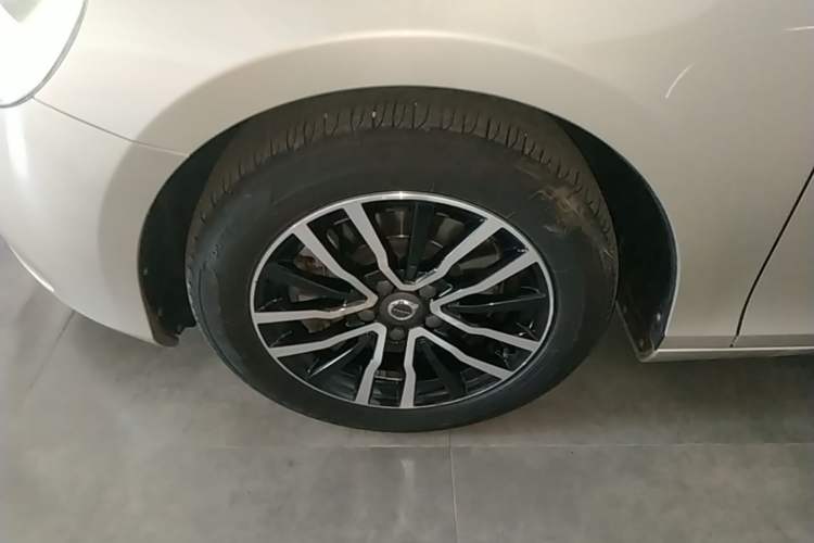 Used Volvo V40 2018 T3 Zhiyi Edition Left Front Wheel Hub