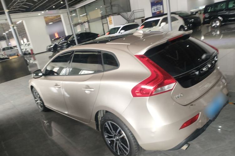 Used Volvo V40 2018 T3 Zhiyi Edition Left Side