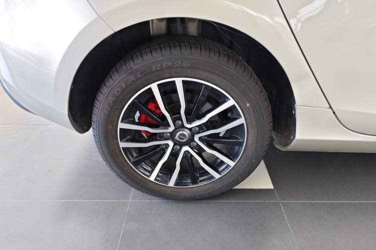 Used Volvo V40 2018 T3 Zhiyi Edition Right Rear Wheel Hub