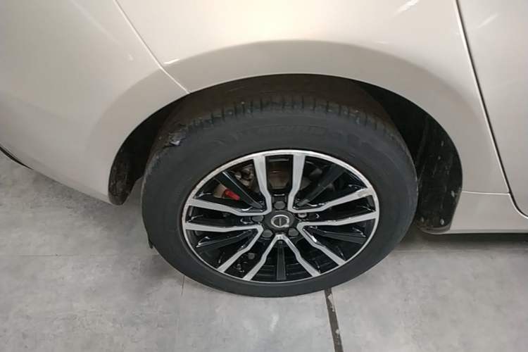 Used Volvo V40 2018 T3 Zhiyi Edition Right Rear Wheel Hub