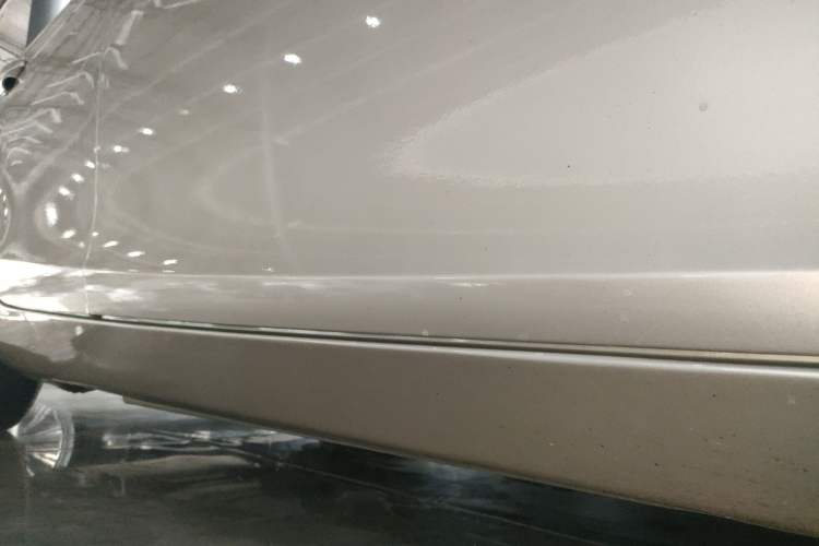 Used Volvo V40 2018 T3 Zhiyi Edition Right Side Sill