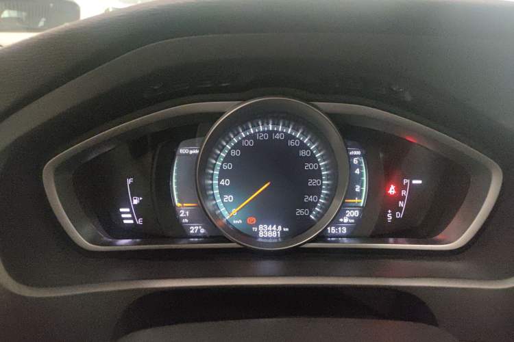 Used Volvo V40 2018 T3 Zhiya Edition Instrument Cluster