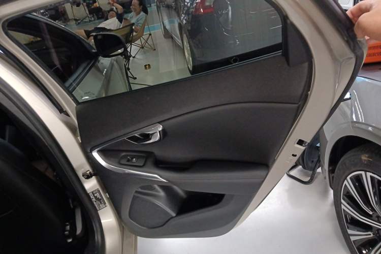Used Volvo V40 2018 T3 Zhiyi Edition Right Rear Door Interior