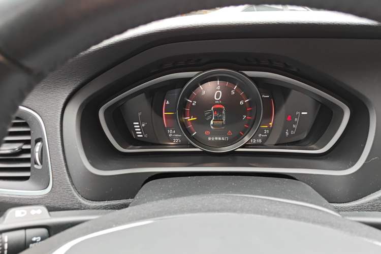 Used Volvo V40 2018 T3 Zhiya Edition Instrument Cluster