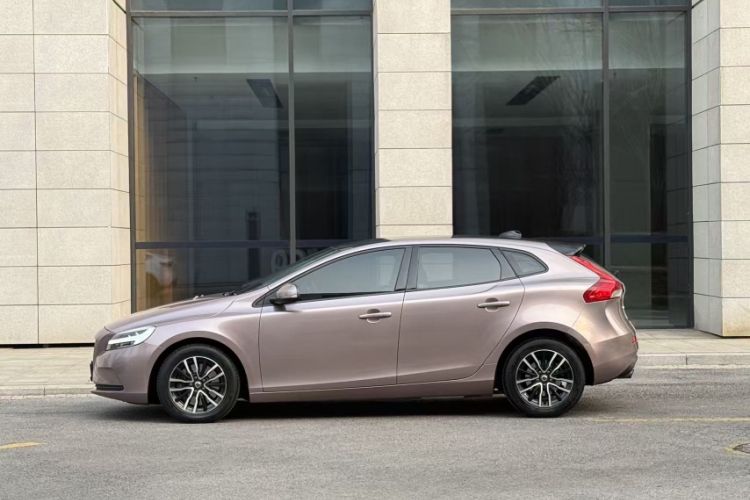 Used Volvo V40 2018 T3 Zhiyi Edition Exterior 1