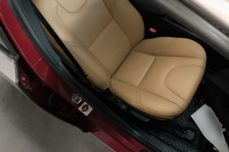 Used Volvo V40 2018 T3 Zhiyi Edition Right Front Seat