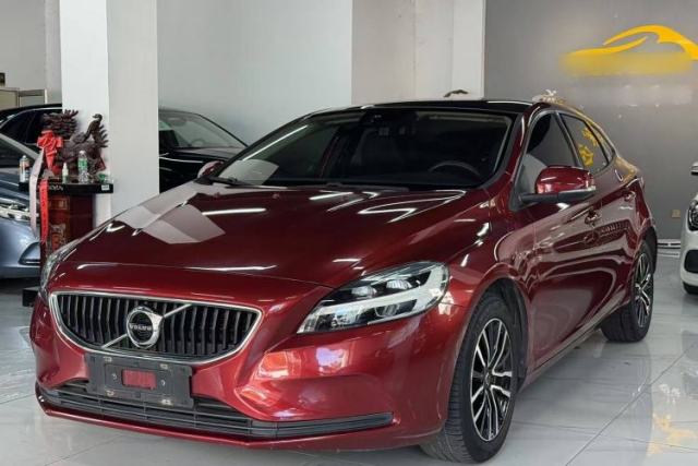 Used Volvo V40 2018 T3 Zhiyi Edition