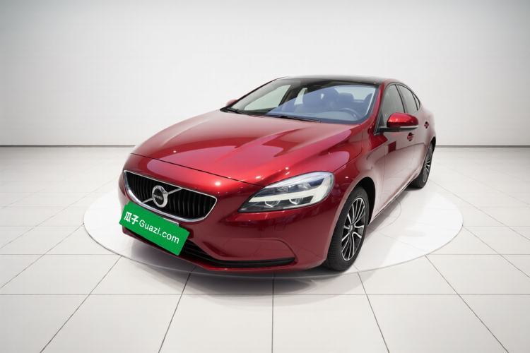 Used Volvo V40 2018 T3 Zhiyi Edition Guazi used car, China used car export, Used car for sale, Used cars, Cheapest cars for sale