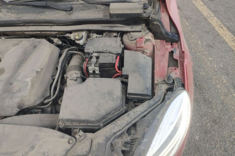 Used Volvo V40 2018 T3 Zhiya Edition Engine Bay Left