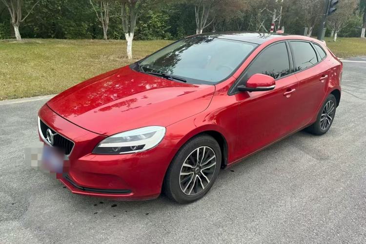 Used Volvo V40 2018 T3 Zhiyi Edition Exterior 2