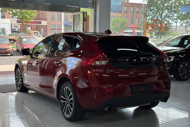 Used Volvo V40 2018 T3 Zhiyi Edition Exterior 3
