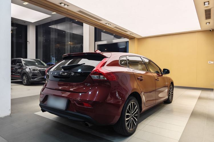 Used Volvo V40 2018 T3 Zhiyi Edition Exterior 3
