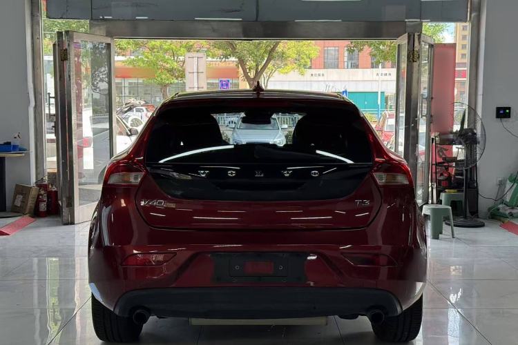 Used Volvo V40 2018 T3 Zhiyi Edition Exterior 4