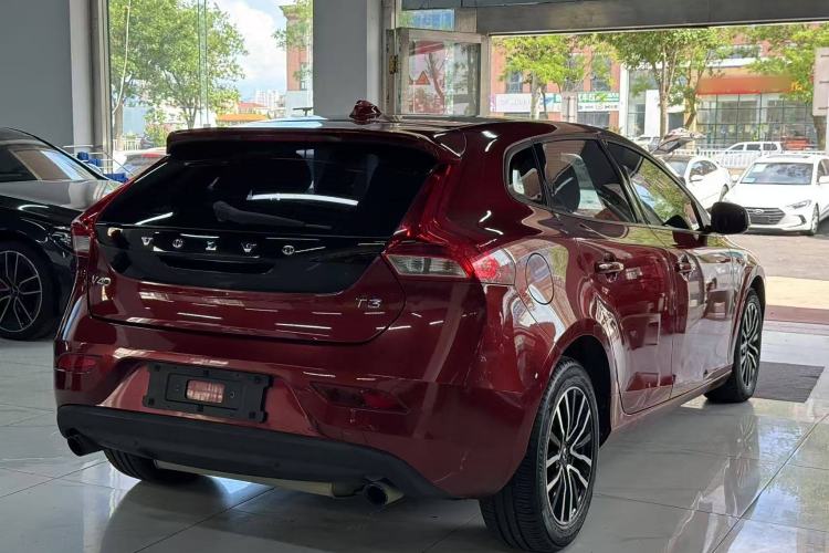 Used Volvo V40 2018 T3 Zhiyi Edition Exterior 5