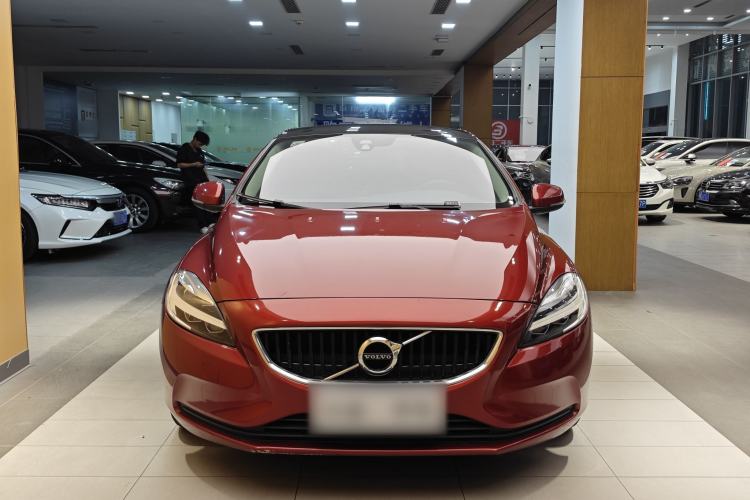 Used Volvo V40 2018 T3 Zhiyi Edition Exterior 9
