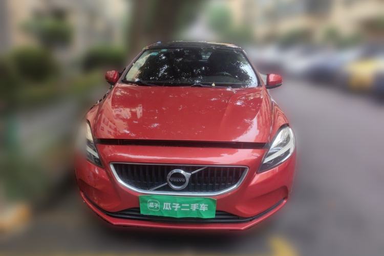 Used Volvo V40 2018 T3 Zhiya Edition Front