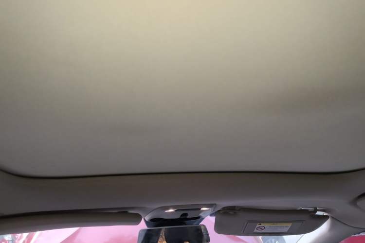 Used Volvo V40 2018 T4 Zhiya Edition Headliner