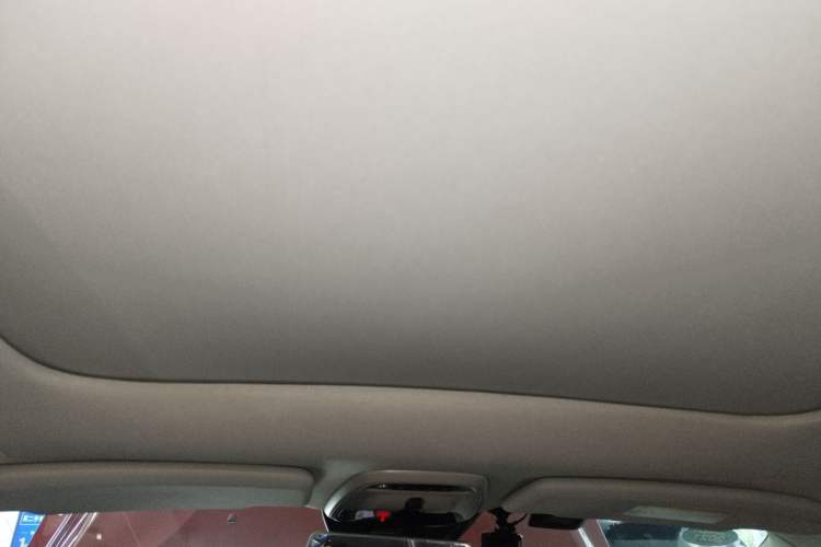 Used Volvo V40 2018 T3 Zhiyi Edition Headliner