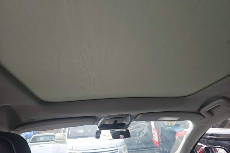 Used Volvo V40 2018 T3 Zhiyi Edition Headliner