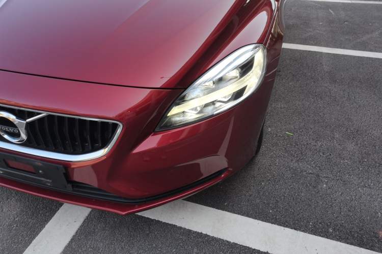 Used Volvo V40 2018 T3 Zhiyi Edition Left Front Headlight