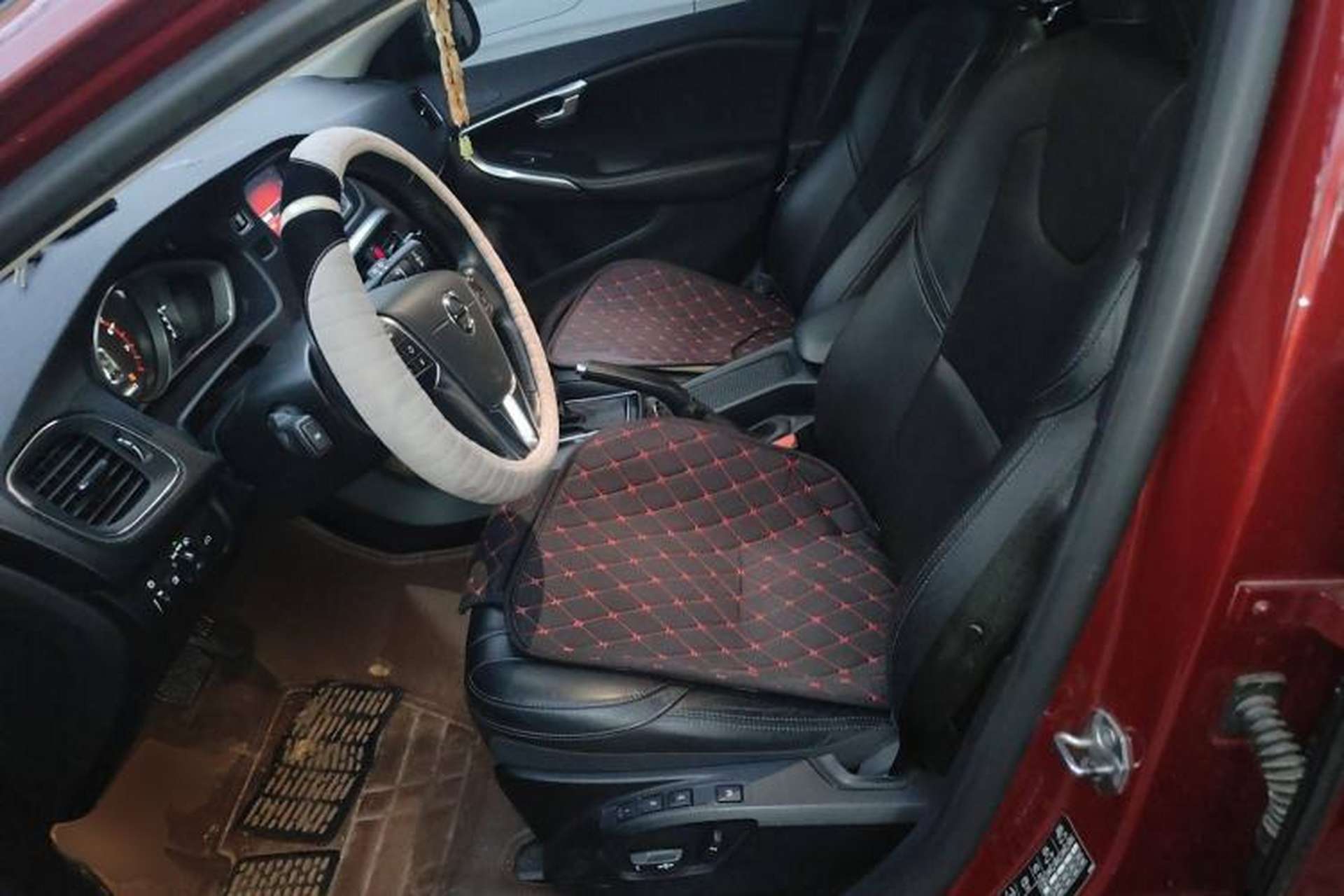 Used Volvo V40 2018 T3 Zhiyi Edition Left Front Seat