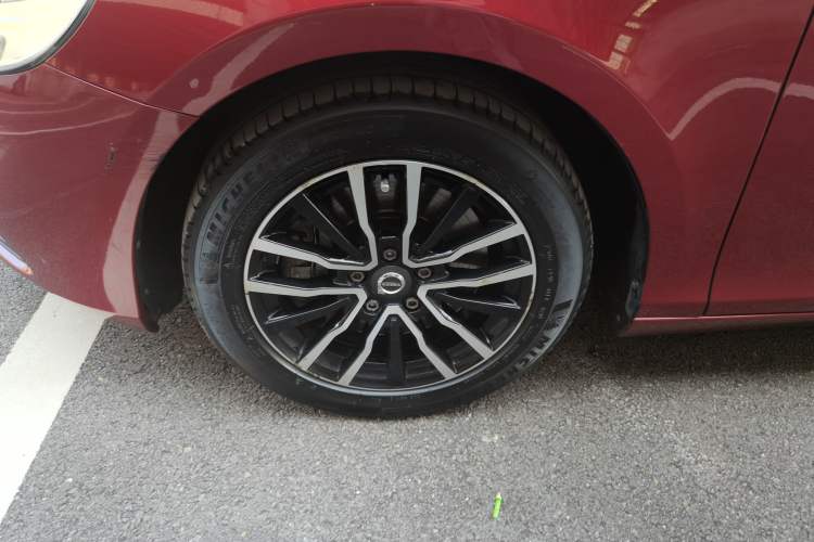 Used Volvo V40 2018 T3 Zhiyi Edition Left Front Wheel Hub