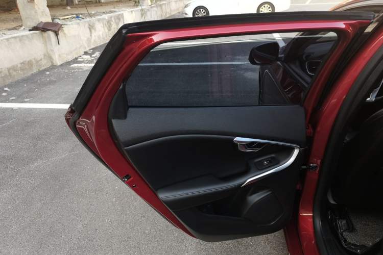 Used Volvo V40 2018 T3 Zhiyi Edition Left Rear Door Interior