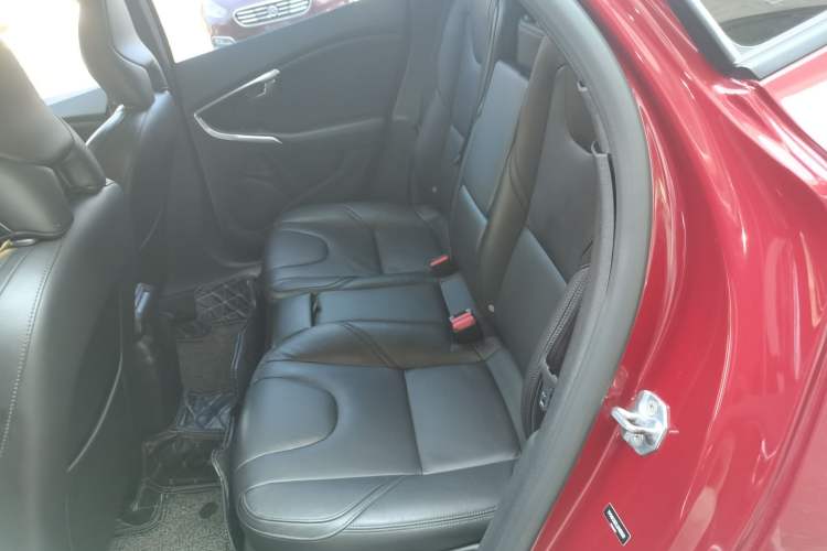 Used Volvo V40 2018 T3 Zhiyi Edition Left Rear Seat