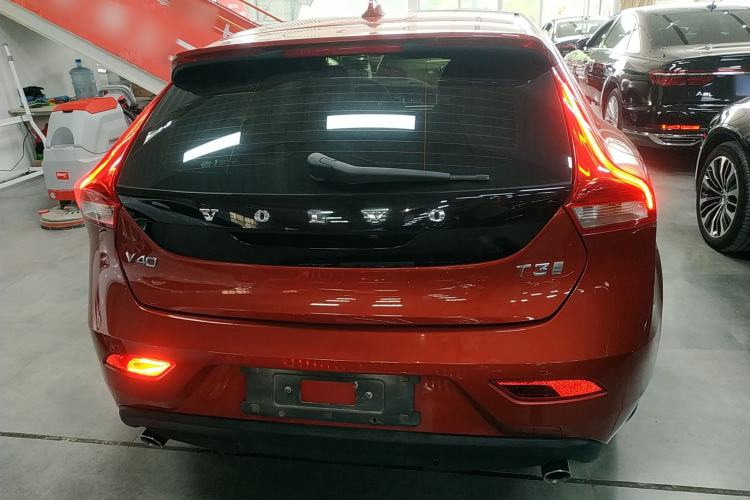 Used Volvo V40 2018 T3 Zhiya Edition Rear